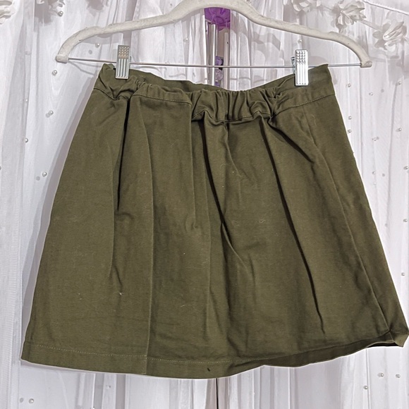 2 Piece Denim Skirt Set Bundle, Army Green & Black. V Slit, Buckle. Size Medium. - Picture 3 of 7